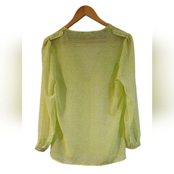 Banana Republic - Animal Print Sheer Deep V-Neck Ruffled Sleeves Long Sleeve Top - Picture 2 of 8